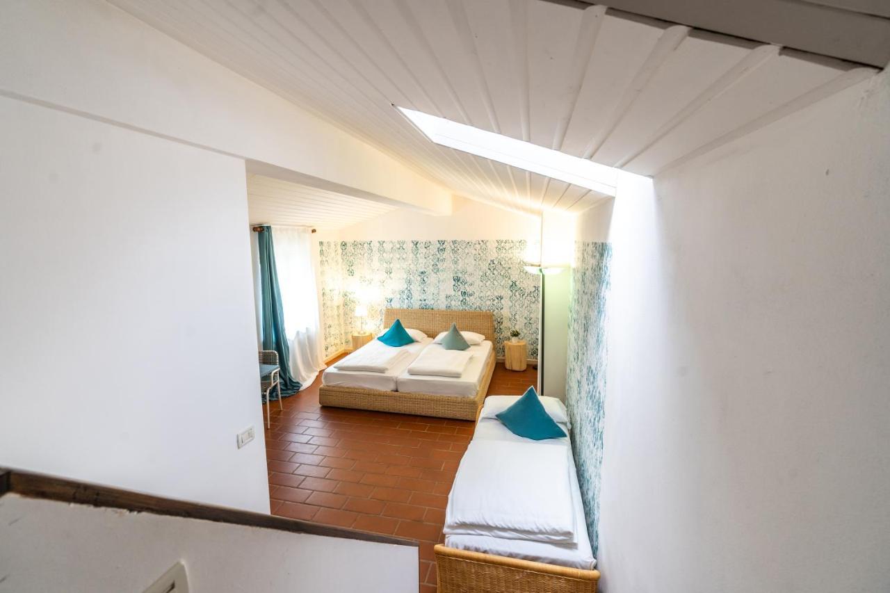 Sleep In Venzone Depandance Hotel Exterior foto